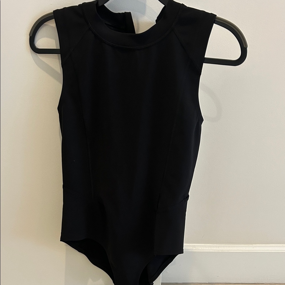 Lululemon Athletica Black paddle suit Zip-Up Top